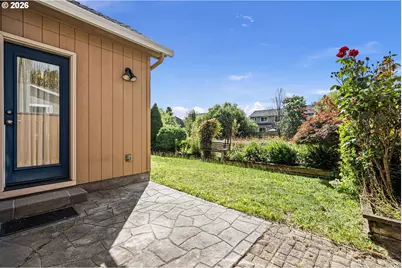 5546 King Arthur Ct, Eugene, OR 97402 - Photo 32