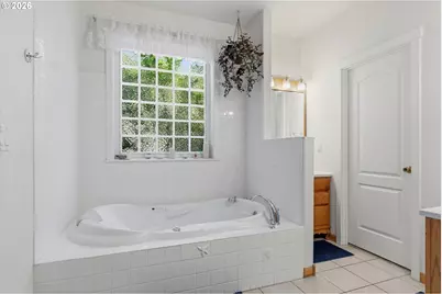 350 Bella Beach Dr, Depoe Bay, OR 97341 - Photo 16