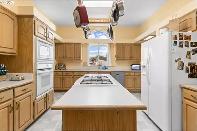 320 High St, Adams, OR 97810 - Photo 12