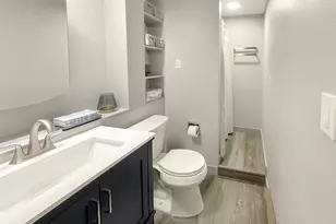 515 E Hereford St, Gladstone, OR 97027 - Photo 10