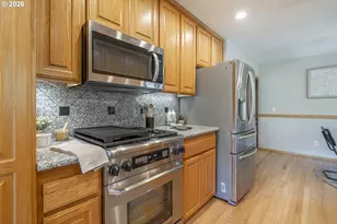 10195 SW Kable St, Portland, OR 97224 - Photo 16