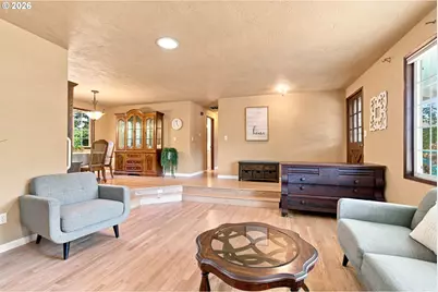 6675 SE Kern Ct, Milwaukie, OR 97267 - Photo 2
