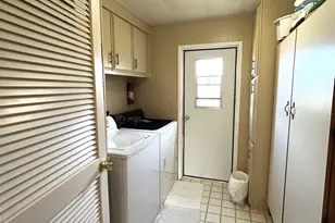 1601 Rhododendron Dr, Florence, OR 97439 - Photo 16