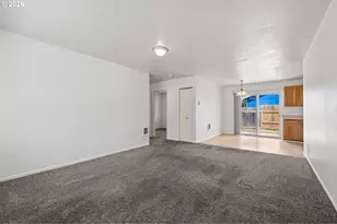 4256 Daisy St, Springfield, OR 97477 - Photo 8