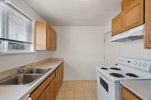 4256 Daisy St, Springfield, OR 97477 - Photo 14