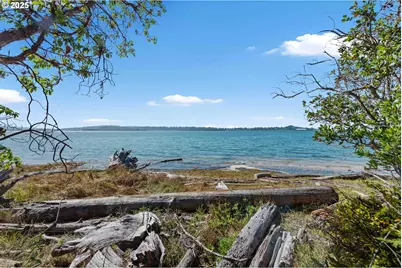 64662 E Bay Rd, North Bend, OR 97459 - Photo 46