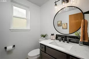 1935 SE 52nd Ave, Hillsboro, OR 97123 - Photo 18