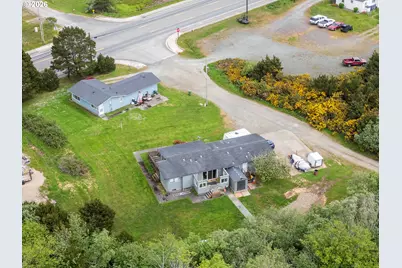 87615 20th St, Bandon, OR 97411 - Photo 32