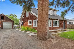 608 SW 2nd St, Enterprise, OR 97828 - Photo 2