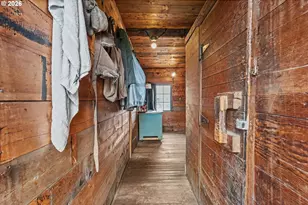 608 SW 2nd St, Enterprise, OR 97828 - Photo 34