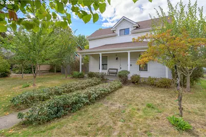 835 NW Yamhill St, McMinnville, OR 97128 - Photo 1