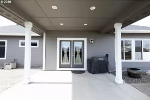 10503 I Ave, Island City, OR 97850 - Photo 28