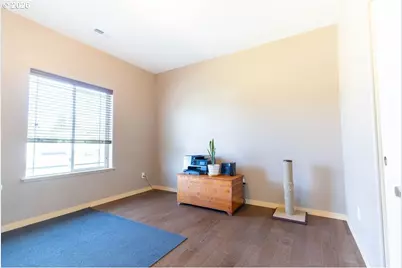 10503 I Ave, Island City, OR 97850 - Photo 18