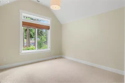 5831 SW Seville Ave, Lake Oswego, OR 97035 - Photo 22