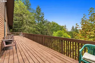551 Brookside Dr, Eugene, OR 97405 - Photo 10