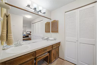 551 Brookside Dr, Eugene, OR 97405 - Photo 30