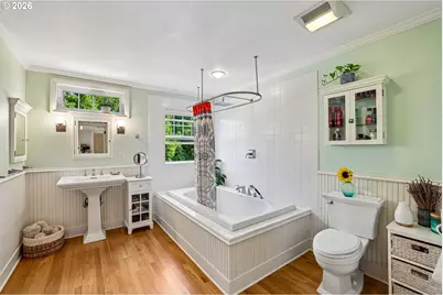 2747 NW Raleigh St #2, Portland, OR 97210 - Photo 28