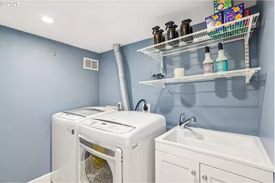 2747 NW Raleigh St #2, Portland, OR 97210 - Photo 16