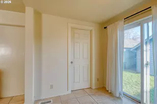 120 SE 7th St, Pendleton, OR 97801 - Photo 16