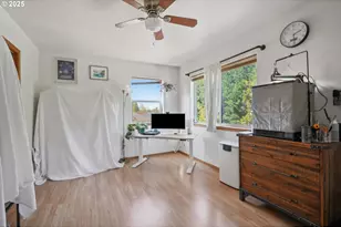 12923 NE Prescott Dr, Portland, OR 97230 - Photo 14