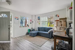12923 NE Prescott Dr, Portland, OR 97230 - Photo 20