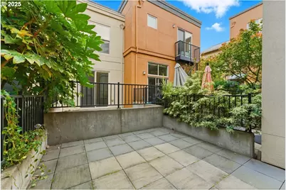 6273 NE Carillion Dr #103, Hillsboro, OR 97124 - Photo 20