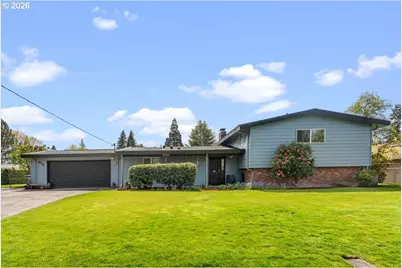 948 NE Queens Ln, Hillsboro, OR 97124 - Photo 2