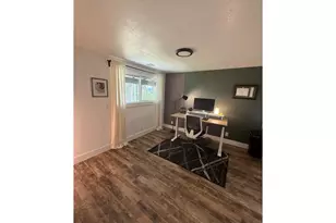 6974 Glacier Dr, Springfield, OR 97478 - Photo 20