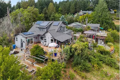 8970 SE Kingswood Way, Damascus, OR 97089 - Photo 36