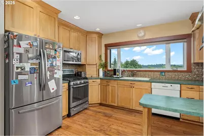 8970 SE Kingswood Way, Damascus, OR 97089 - Photo 10