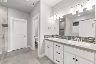 14314 NE 23rd Ct, Vancouver, WA 98686 - Photo 16