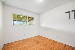 10323 NE 58th St, Vancouver, WA 98662 - Photo 14