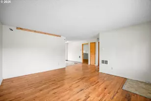 10323 NE 58th St, Vancouver, WA 98662 - Photo 2