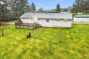 45777 SW Maple Ln, Gaston, OR 97119 - Photo 2