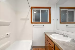 45777 SW Maple Ln, Gaston, OR 97119 - Photo 24