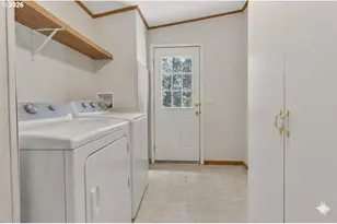 94998 Spring Valley Ln, Marcola, OR 97454 - Photo 16