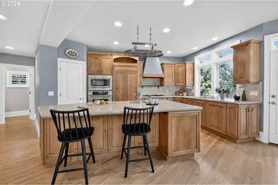 9105 NW Fullner Ct, Portland, OR 97229 - Photo 12