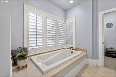 9105 NW Fullner Ct, Portland, OR 97229 - Photo 22