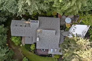 6019 SW Woods Ct, Portland, OR 97221 - Photo 46