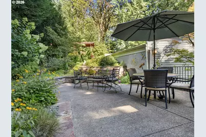 6019 SW Woods Ct, Portland, OR 97221 - Photo 40