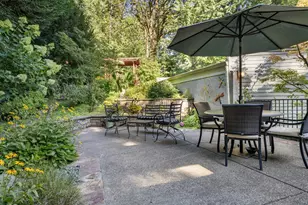 6019 SW Woods Ct, Portland, OR 97221 - Photo 40