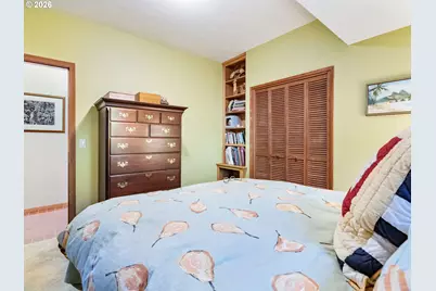 6019 SW Woods Ct, Portland, OR 97221 - Photo 30