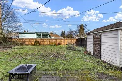 1666 W Myrtle Ave, Roseburg, OR 97471 - Photo 26