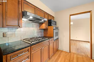 5418 SW 34th Pl, Portland, OR 97239 - Photo 12