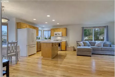 34672 Cascade St, Saint Helens, OR 97051 - Photo 8