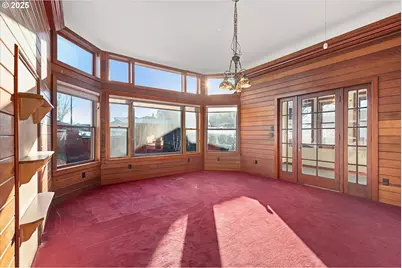 155 N 6th Ave, Elgin, OR 97827 - Photo 8