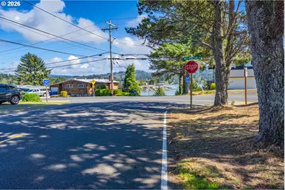 3217 NE Tide Ave, Lincoln City, OR 97367 - Photo 30