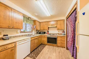 3217 NE Tide Ave, Lincoln City, OR 97367 - Photo 4