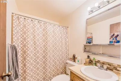 3217 NE Tide Ave, Lincoln City, OR 97367 - Photo 8