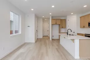 806 NW 178th Wy, Ridgefield, WA 98642 - Photo 6